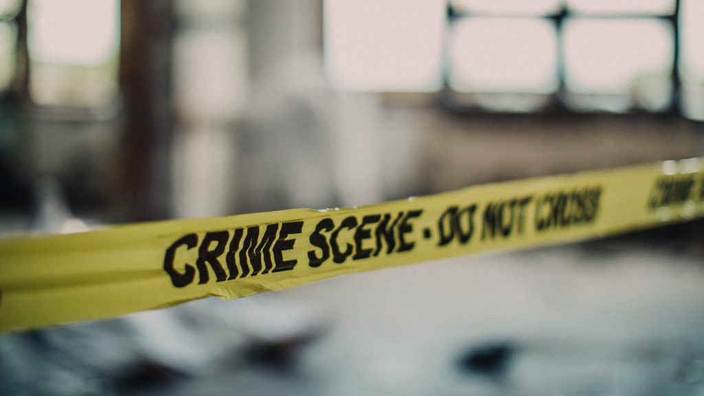 8 detektívok na dlhé letné večere