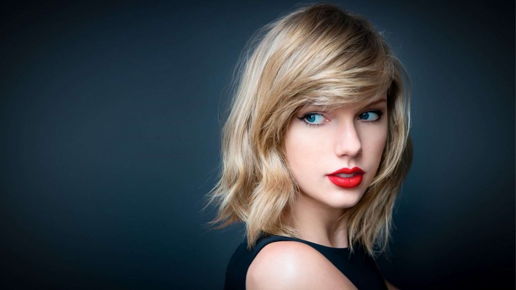 9 kníh, ktoré odporúča Taylor Swift